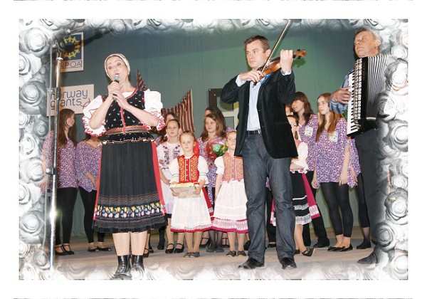 Mládež a tradície otvárajú hranice