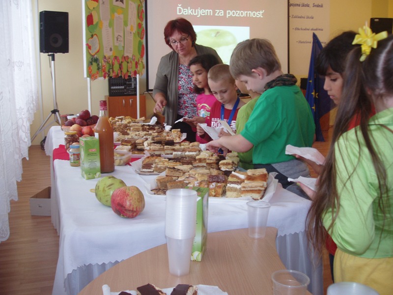 http://www.spojenaskolask.sk/rok2014/15.111/zelena/2.JPG